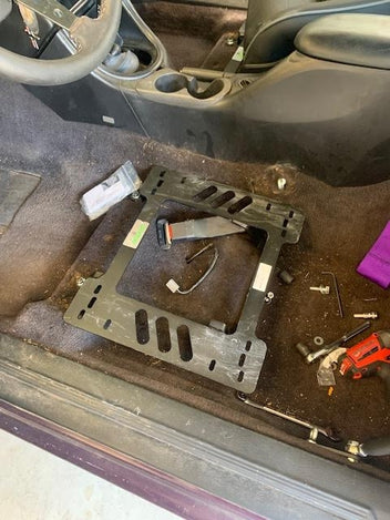 Cadillac CTS-V (2009-2014) Planted (Cobra) Seat Bracket - Driver (Left)